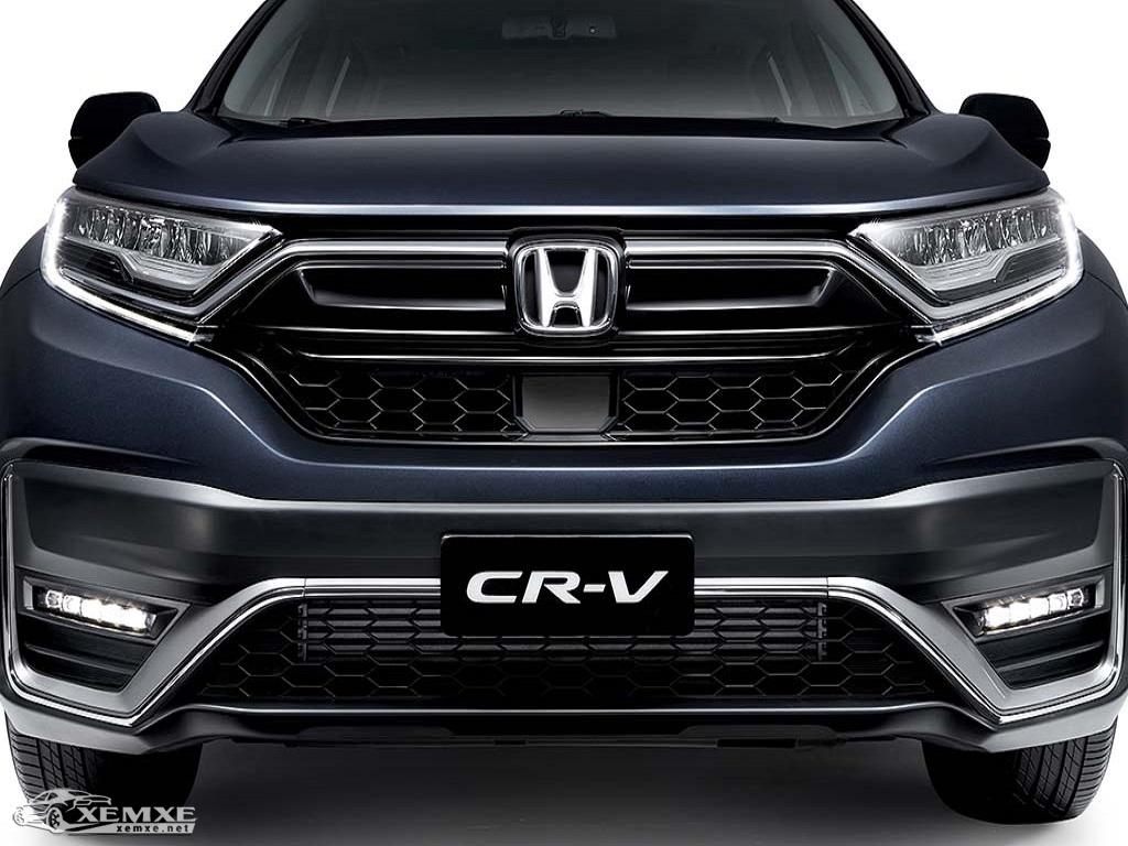 Đầu của chiếc Honda CR-V 2021 7 Seater trông dữ dằn hơn bởi những đường nét thiết kế rất mạnh mẽ
