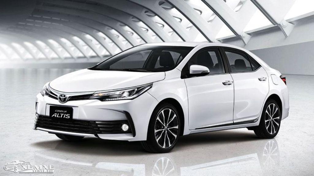 Đánh giá Toyota Corolla Altis 2018: Có đáng mua vào thời điểm này