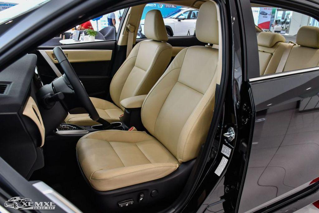 toyota-corolla-altis 2020
