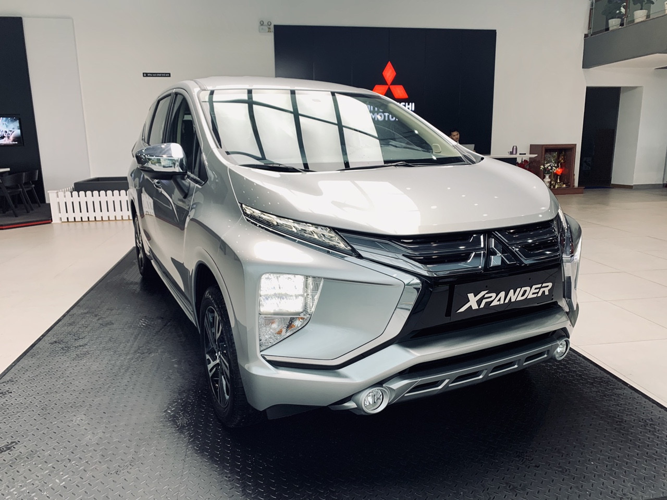Mitsubishi Xpander 2021: Thông số, giá xe và những khuyến mại khủng