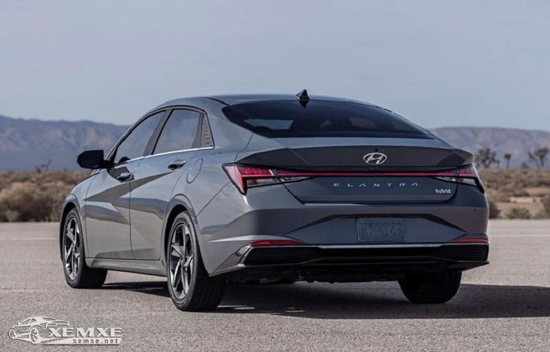 elantra-mt-2021