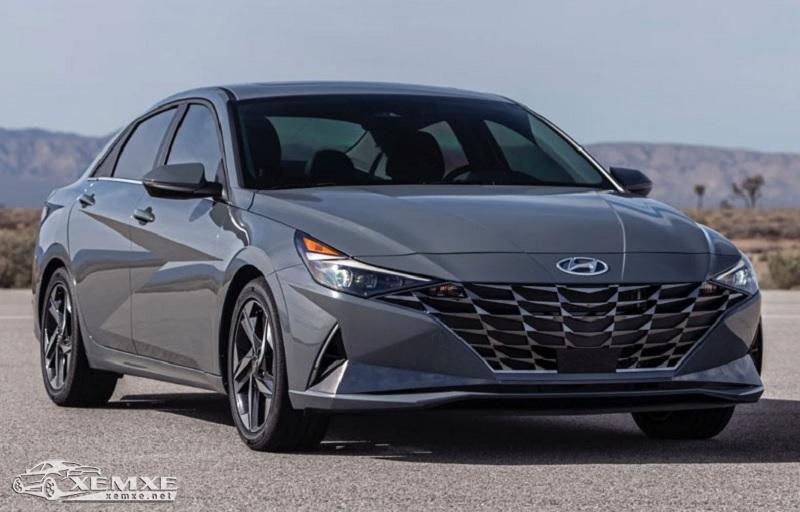 xe-elantra-2022